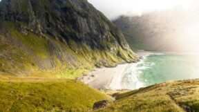 Lãnh đạo tỉnh thăm và làm việc với Ban Chỉ huy Quân sự tỉnh